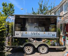 Airstream style Food Truck (Trailer)