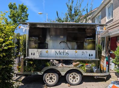 Airstream style Food Truck (Trailer)