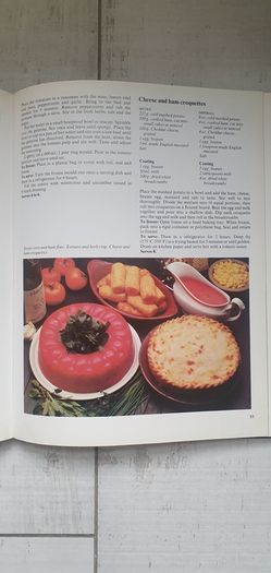 Vintage Cookbook : The St Michael All Colour Freezer Cookery Book Madeline Fraser 1976