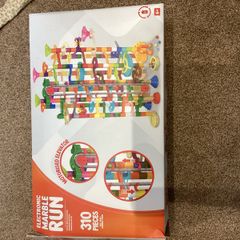 Electronic Marble Run