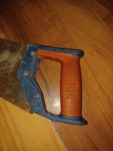 Hand saw