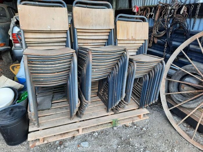 Chairs selection