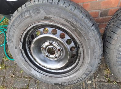 Single 195,65,15 Michelin tyres set on vw golf mk 5, 6, 7 wheels, perfect for a taxi driver running Octavia or Passat on steelies.