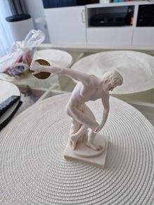 Discobol - Greek sculpture of ancient Greek art