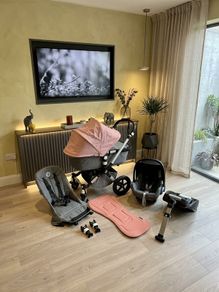 Immaculate condition Bugaboo Cameleon with car seat and base