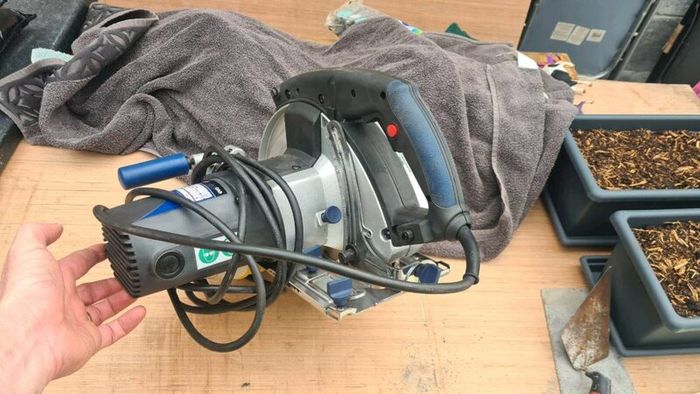 Evolution EvoSaw 230 steel cutting circular saw