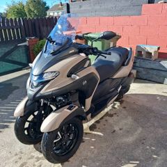 Yamaha tricity 300cc