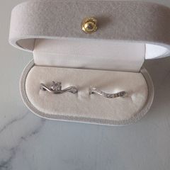 GIA Certified Diamond engagement ring and wedding band
