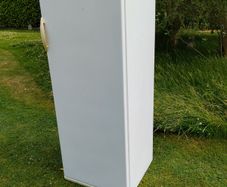 Whirlpool Freezer Upright Standing 212 Litre