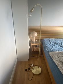 Floor lamp