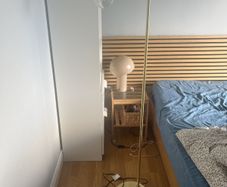 Floor lamp
