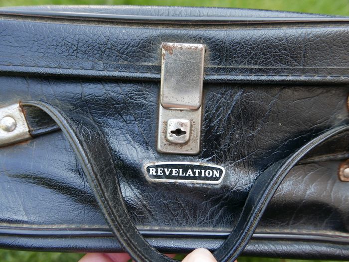 Vintage 1900S Black Textured faux-leather Revelation Train Vanity Case