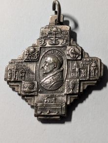Holy Door year medal
