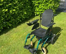 Electric Wheelchair