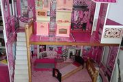 doll house