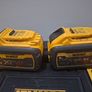 2 x Dewalt flex 9AH batteries Image 3