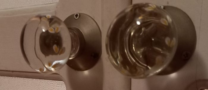 Stunning Period Style Glass Doorknobs Arnotts