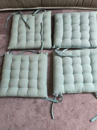 Cushions x 4