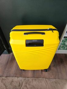 Samsonite Intuo Large Expandable Hard Suitcase - Citrus Yellow (Used Once)