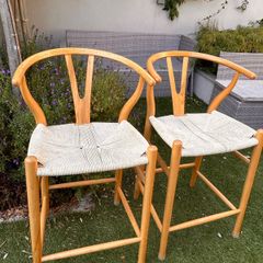 Meadows and byrne wishbone Kitchen island counter stools
