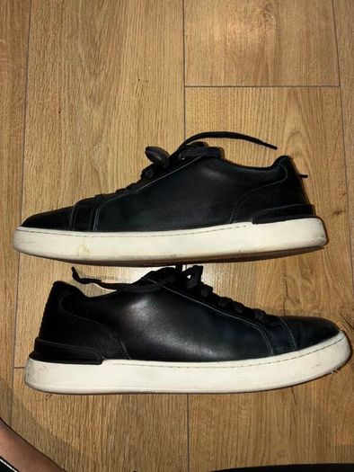 Clarks shoes size UK 9