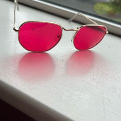 Pink Sun Glasses