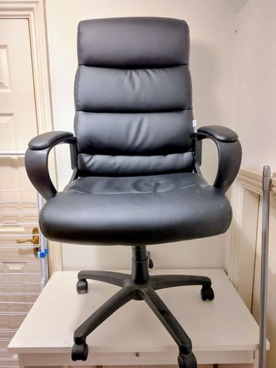 Sarah office chair