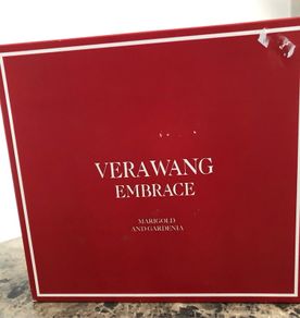 Vera wang embrace set