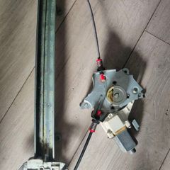 k12 Nissan Micra window regulator