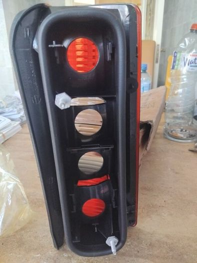 opel combo tail light