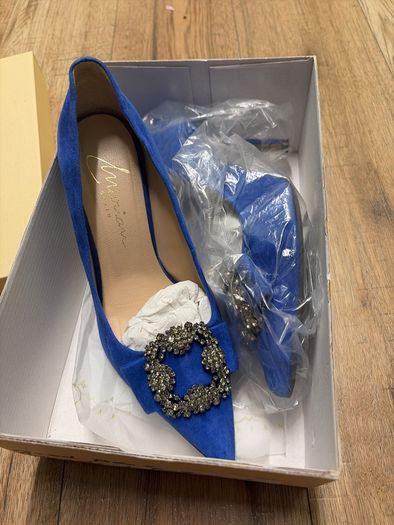 Marian suede blue shoe with buckle