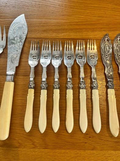 Edwardian Fish Set 14 piece