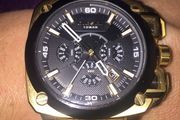 Diesel Men'Gold Tone Watch damaged