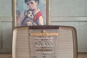 1950s Murphy Valve Radio