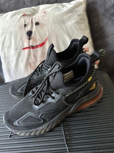 Gamelu trainers size 6.5