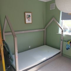 single bed