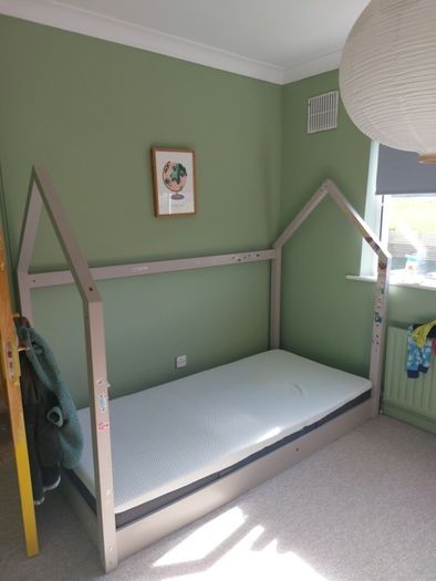 single bed