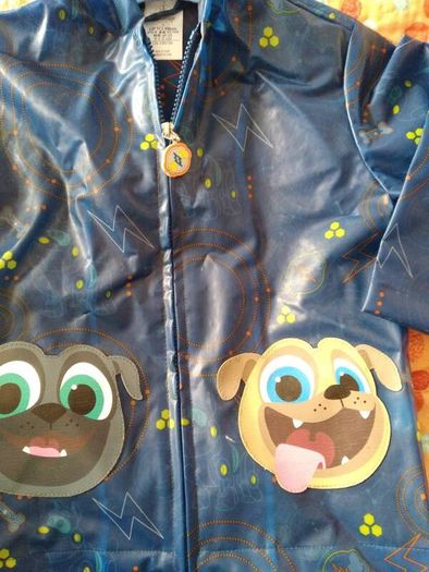 Disney hooded raincoat age 3 years