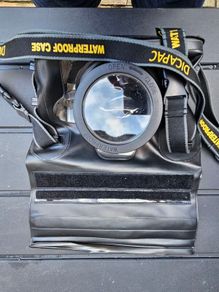 DICAPAC WP-S10 Waterproof case for DSLR or Large Mirrorless Camera