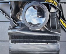 DICAPAC WP-S10 Waterproof case for DSLR or Large Mirrorless Camera