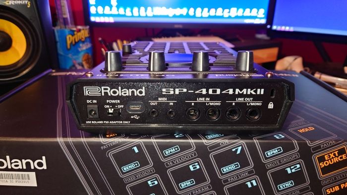 Roland SP404 MkII Sampler