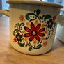 Enamel pots with lid Image 2