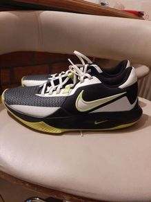 Basketball Boots / Shoes