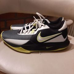 Basketball Boots / Shoes