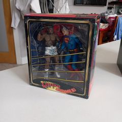 Neca Superman Vs Muhammad Ali figure set