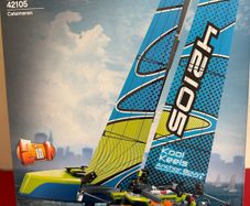 lego Technic catamaran 2 in 1 floating boat