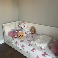 IKEA HEMNES White Daybed with 3 Storage Drawers