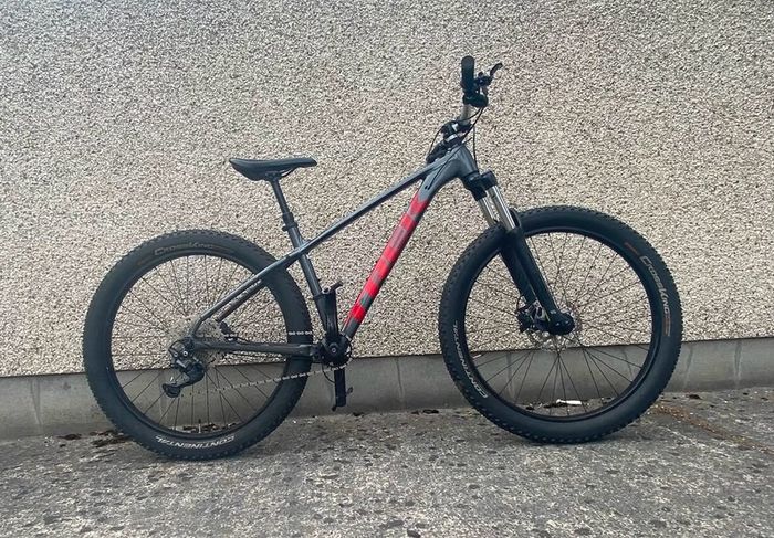 TREK roscoe 6 mountain bike