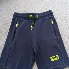 boy's shorts. Age8
