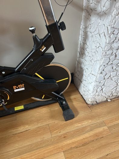 Spin bike